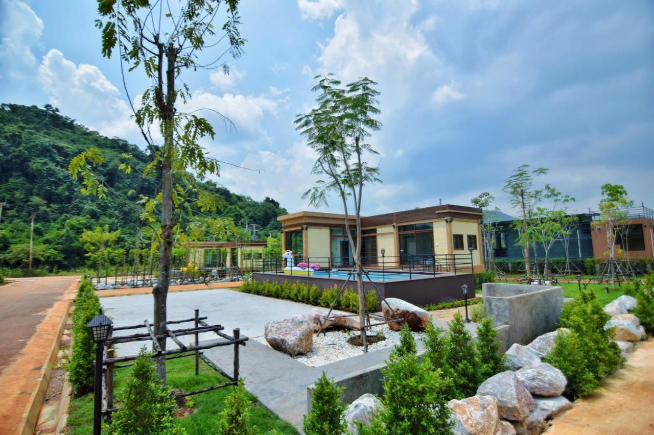 The X10 Private Pool Villa & Resort Khao Yai Mu Si Bagian luar foto