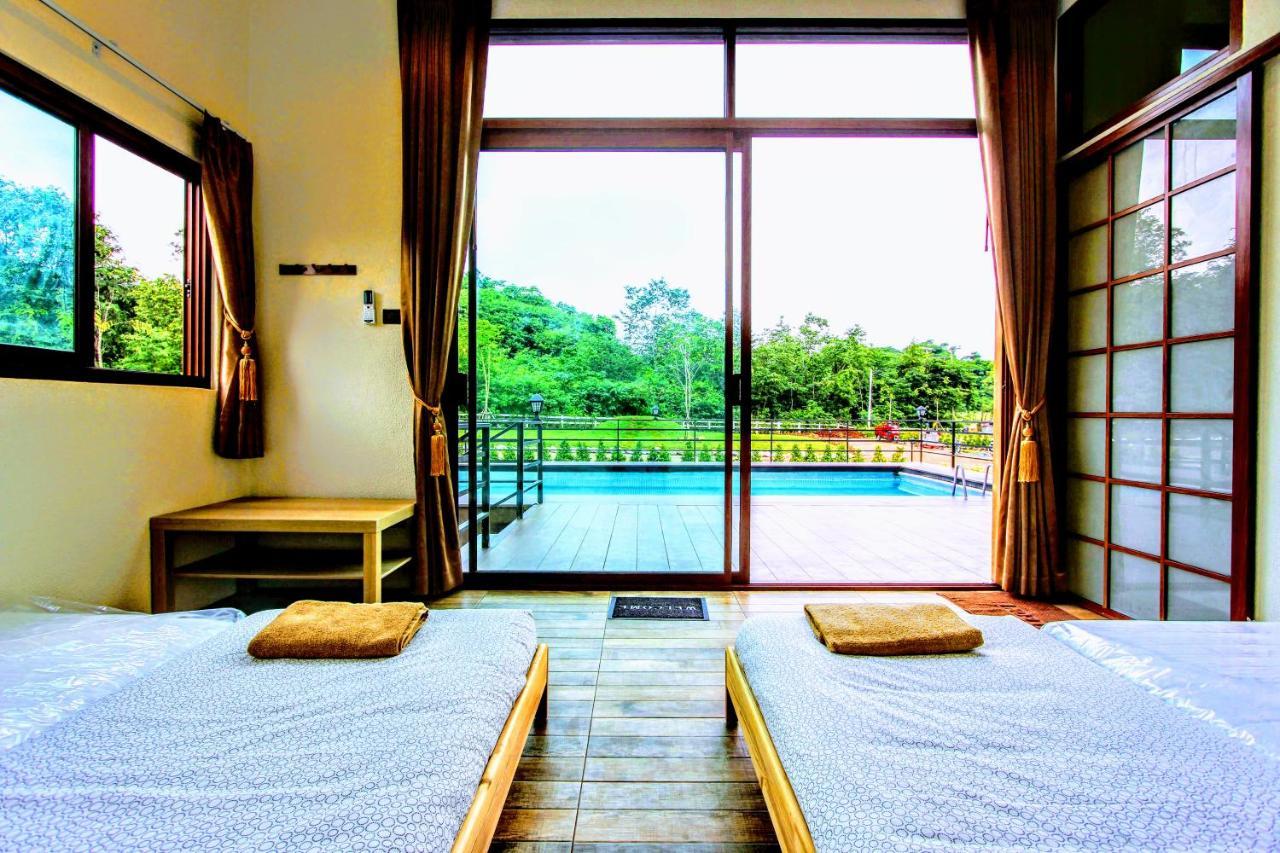 The X10 Private Pool Villa & Resort Khao Yai Mu Si Bagian luar foto