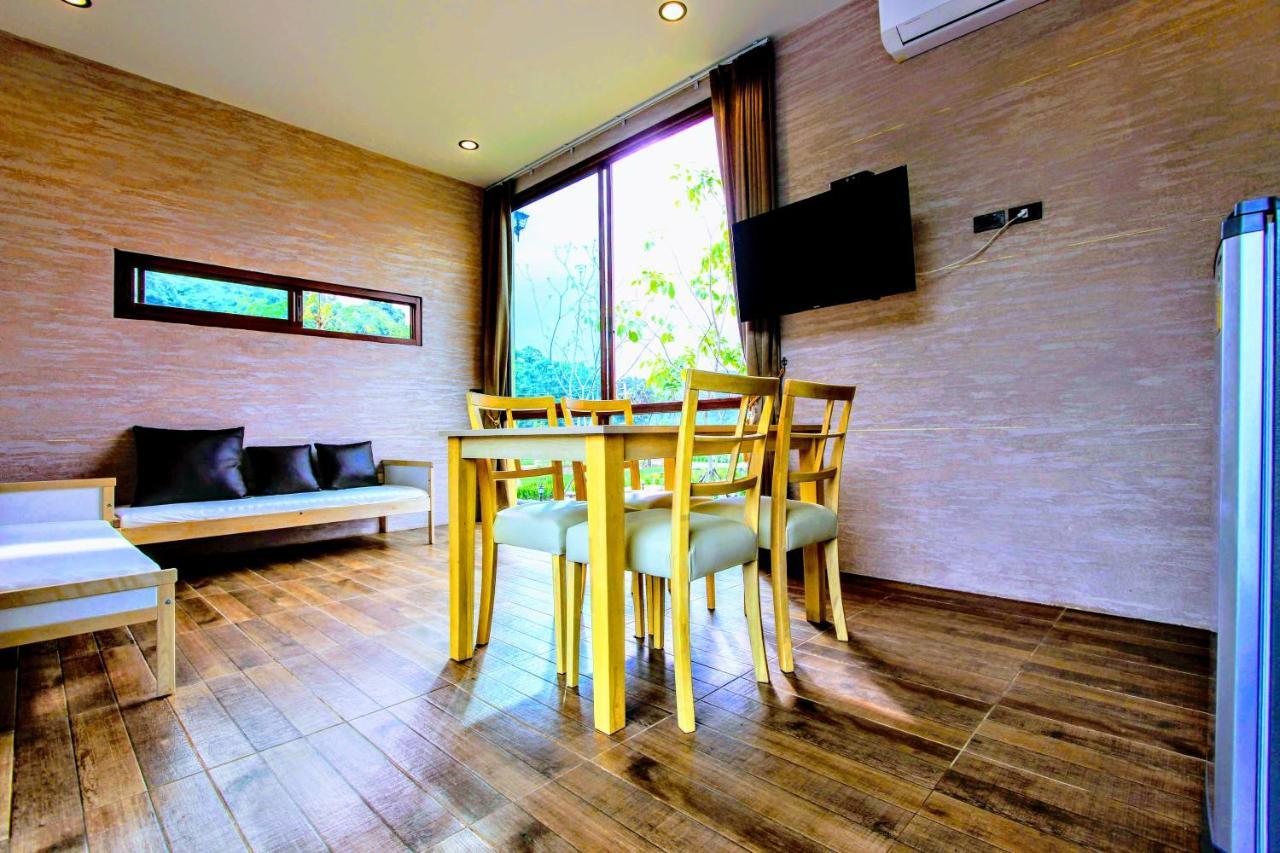 The X10 Private Pool Villa & Resort Khao Yai Mu Si Bagian luar foto